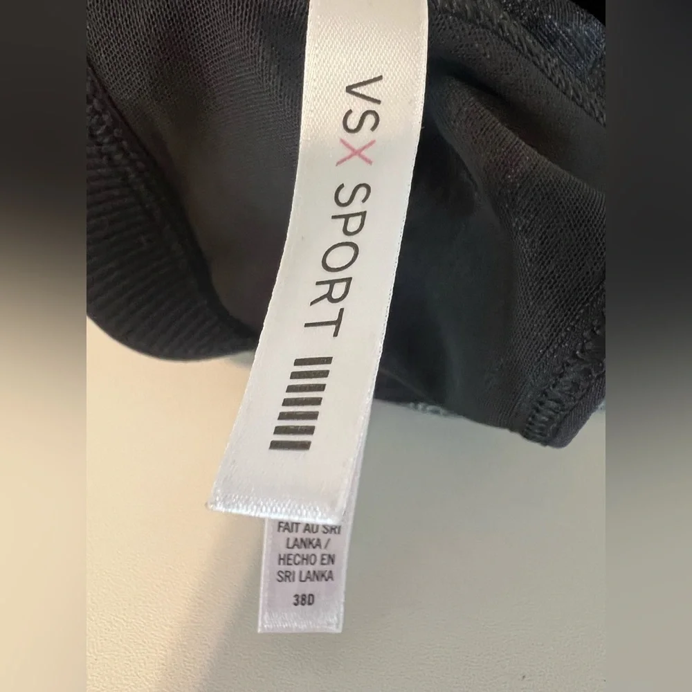 Victoria's Secret Sport Gray & Black Front Zip Sports Bra with Underwire